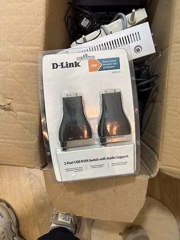 Komputer avadanlıqları dəsti - D‑Link 4-Port KVM Switch (model lalafo.az -da — 4 Komputer avadanlıqları dəsti - D‑Link 4-Port KVM Switch (model — 4