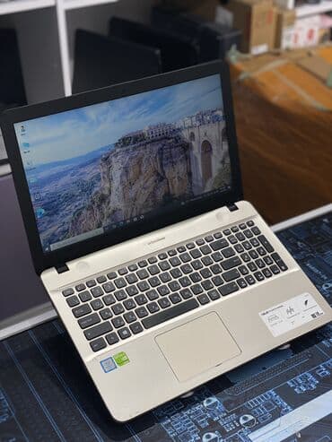 İşlənmiş ASUS Vivobook, 15.6 ", Intel Core i7, 128 GB, Ünvandan götürmə, Pulsuz çatdırılma, Ödənişli çatdırılma lalafo.az -da İşlənmiş ASUS Vivobook, 15.6 ", Intel Core i7, 128 GB, Ünvandan götürmə, Pulsuz çatdırılma, Ödənişli çatdırılma