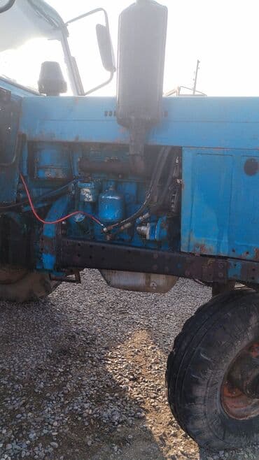 MTZ Belarus tipli təkərli traktor Xüsusiyyətlər: - Ön ötürücülü lalafo.az -da — 3 MTZ Belarus tipli təkərli traktor Xüsusiyyətlər: - Ön ötürücülü — 3