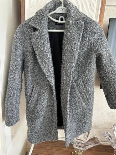 Palto, Bershka, S, rəng - Boz lalafo.az -da Palto, Bershka, S, rəng - Boz