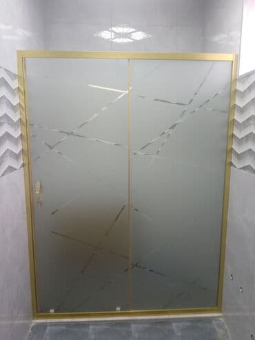 Qızılı rəngli çərçivəyə malik buzlu şüşəli duş kabinəsi. Şüşə üzərində lalafo.az -da Qızılı rəngli çərçivəyə malik buzlu şüşəli duş kabinəsi. Şüşə üzərində