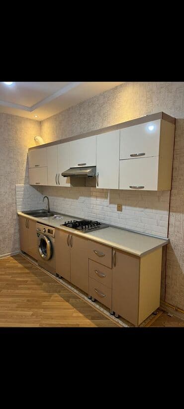 Metbex mebeli 350azn. 1 hefte istifade olunub. ölçü 3m. uzerinde lalafo.az -da Metbex mebeli 350azn. 1 hefte istifade olunub. ölçü 3m. uzerinde