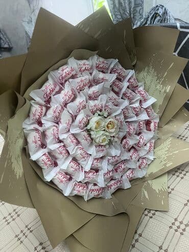 Şakaladlı puketler her qiymete yığılır isdeyen sfariş ede biler 1gün lalafo.az -da Şakaladlı puketler her qiymete yığılır isdeyen sfariş ede biler 1gün