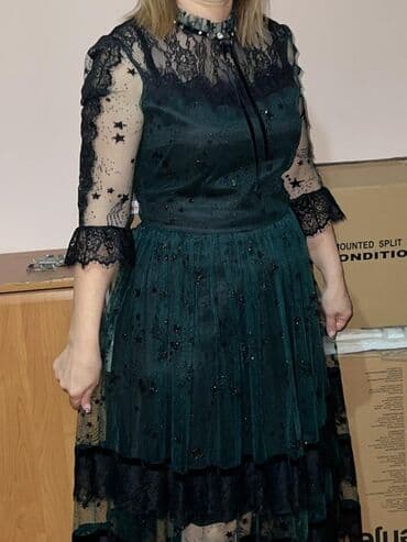 Zərif ziyafət donu - Rəng: Tünd yaşıl (şüşə-emerald tonlarında) və lalafo.az -da Zərif ziyafət donu - Rəng: Tünd yaşıl (şüşə-emerald tonlarında) və