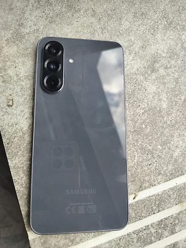 Samsung Galaxy A56 5G, 256 GB, rəng - Boz, İki sim kartlı, Face ID, Sensor lalafo.az -da Samsung Galaxy A56 5G, 256 GB, rəng - Boz, İki sim kartlı, Face ID, Sensor
