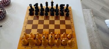 Dəbilqələr: Şəxsi kolleksiyadan.Ekskluziv-taxtanın iç tərəfində əfsanəvi Ukrayna lalafo.az -da — 2 Dəbilqələr: Şəxsi kolleksiyadan.Ekskluziv-taxtanın iç tərəfində əfsanəvi Ukrayna — 2