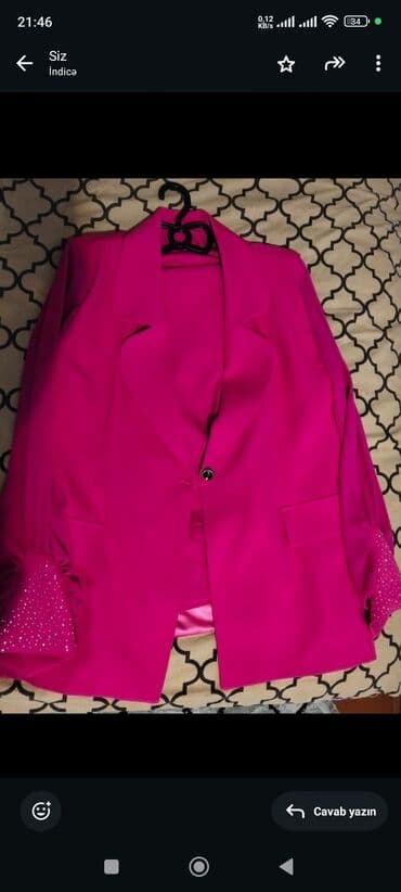 Qadın kostyumu – parlaq fuksiya rəngi - İki hissə: uzun, yüngül lalafo.az -da Qadın kostyumu – parlaq fuksiya rəngi - İki hissə: uzun, yüngül