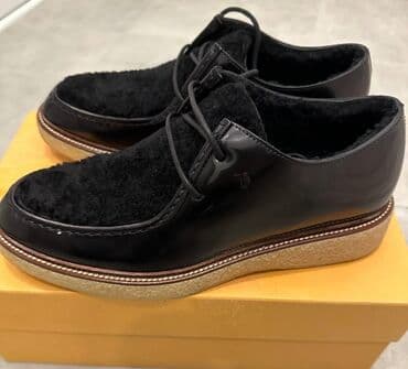 Tods, originaldir, İtaliya istehsali, hediyye olundugundan deyerinden lalafo.az -da Tods, originaldir, İtaliya istehsali, hediyye olundugundan deyerinden