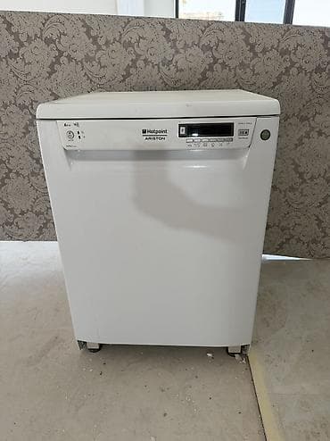 Qabyuyan maşın Ariston, Tam qabaritli (60 sm.), Ayrıca dayanan, İşlənmiş lalafo.az -da Qabyuyan maşın Ariston, Tam qabaritli (60 sm.), Ayrıca dayanan, İşlənmiş