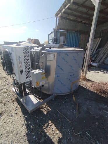 Süd saxlama cəni 1000 lt, soyutma sistemi ilə təhciz olunub. Türkiyyə lalafo.az -da Süd saxlama cəni 1000 lt, soyutma sistemi ilə təhciz olunub. Türkiyyə