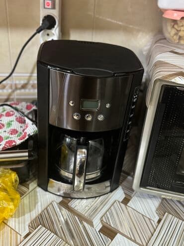 Kofe aparati super veziyyetde qiymetde razilawmaq olar lalafo.az -da Kofe aparati super veziyyetde qiymetde razilawmaq olar