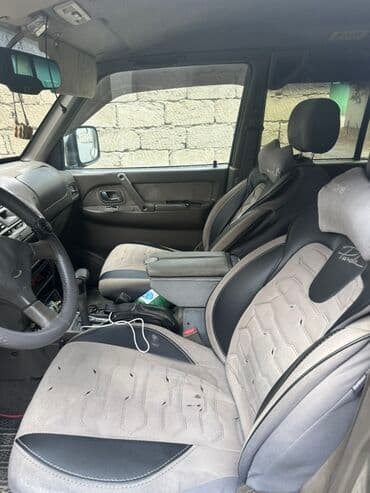 Mitsubishi Pajero: 2.8 l | 1996 il 515000 km Ofrouder/SUV lalafo.az -da Mitsubishi Pajero: 2.8 l | 1996 il 515000 km Ofrouder/SUV