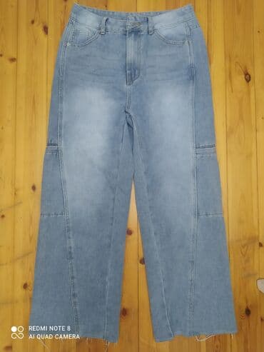 Hec geyinilmemis baggy ve dar cins salvar. baggy M razmer, dar cins S lalafo.az -da Hec geyinilmemis baggy ve dar cins salvar. baggy M razmer, dar cins S