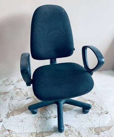 Rahat ofis kreslosu – Ukrayna istehsalı Hündürülük tənzimlənməsi lalafo.az -da Rahat ofis kreslosu – Ukrayna istehsalı Hündürülük tənzimlənməsi