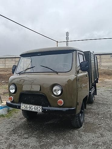 UAZ 452 Buhanka: 2.4 l | 1980 il 124609 km Ofrouder/SUV lalafo.az -da — 1 UAZ 452 Buhanka: 2.4 l | 1980 il 124609 km Ofrouder/SUV — 1