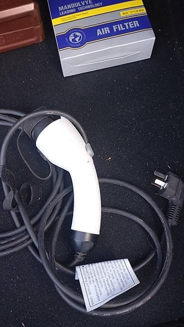 Orginal üsdündə gelen adaptor lalafo.az -da — 1 Orginal üsdündə gelen adaptor — 1