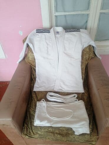 Шлемы: Salam aleykum Oglan ve qiz uşaqlari ucun teze karate geyimleri satiram at lalafo.az — 25 Шлемы: Salam aleykum Oglan ve qiz uşaqlari ucun teze karate geyimleri satiram — 25