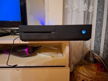 Xbox One oyun konsolu - Model: Xbox One (orijinal versiya) - lalafo.az -da Xbox One oyun konsolu - Model: Xbox One (orijinal versiya) -