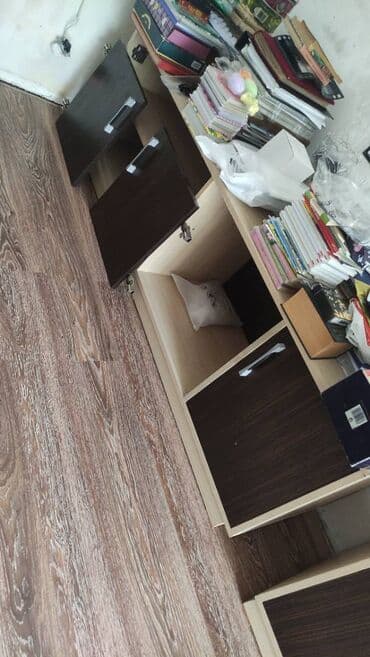 Тумба б/у, в хорошем состоянии. Длина 180 см, высота 56 см, глубина 47 lalafo.az -da Тумба б/у, в хорошем состоянии. Длина 180 см, высота 56 см, глубина 47