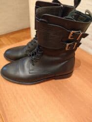 Qısaboğaz, Ölçü: 36, rəng - Qara, İşlənmiş lalafo.az -da Qısaboğaz, Ölçü: 36, rəng - Qara, İşlənmiş