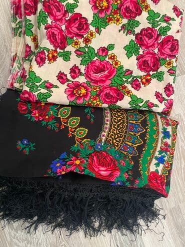 Çiçək naxışlı şallar dəsti - 2 ədəd klassik xalça-ornamentli lalafo.az -da Çiçək naxışlı şallar dəsti - 2 ədəd klassik xalça-ornamentli