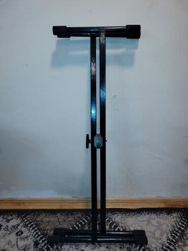 Metallik ikiayaqlı, tənzimlənən sintezator/klaviatura dayağı lalafo.az -da Metallik ikiayaqlı, tənzimlənən sintezator/klaviatura dayağı