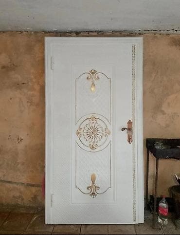 Seyf qapi Yenidir 205/1m Çerçivesi aşibkasi ve zamoku.Qiymet 220 azn lalafo.az -da Seyf qapi Yenidir 205/1m Çerçivesi aşibkasi ve zamoku.Qiymet 220 azn