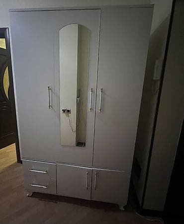 Gul✔️155 man(Masazır). Dolab. Yeni alınıb,ölçü böyük oldu deye at lalafo.az Gul✔️155 man(Masazır). Dolab. Yeni alınıb,ölçü böyük oldu deye