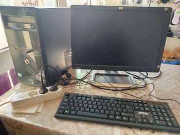 HP model kamputer satilir.Kamputerin üzerinde maus ve klavyaturasida lalafo.az -da HP model kamputer satilir.Kamputerin üzerinde maus ve klavyaturasida