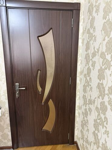 Yataq otağı üçün İşlənmiş Otaq qapısı Zamok ilə, Ünvandan götürmə lalafo.az -da Yataq otağı üçün İşlənmiş Otaq qapısı Zamok ilə, Ünvandan götürmə