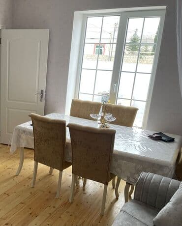 Qonaq otağı üçün, İşlənmiş, Açılmayan, Dördbucaq masa, 6 stul lalafo.az -da Qonaq otağı üçün, İşlənmiş, Açılmayan, Dördbucaq masa, 6 stul