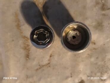 Vtulkalar: Jeep wrangler təkər boltları. 20 ədəd sekretlə. Sumqayıtdadır lalafo.az -da — 2 Vtulkalar: Jeep wrangler təkər boltları. 20 ədəd sekretlə. Sumqayıtdadır — 2