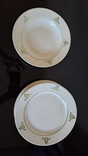 Boşqablar, 1 əd, rəng - Ağ, SSRİ lalafo.az -da Boşqablar, 1 əd, rəng - Ağ, SSRİ