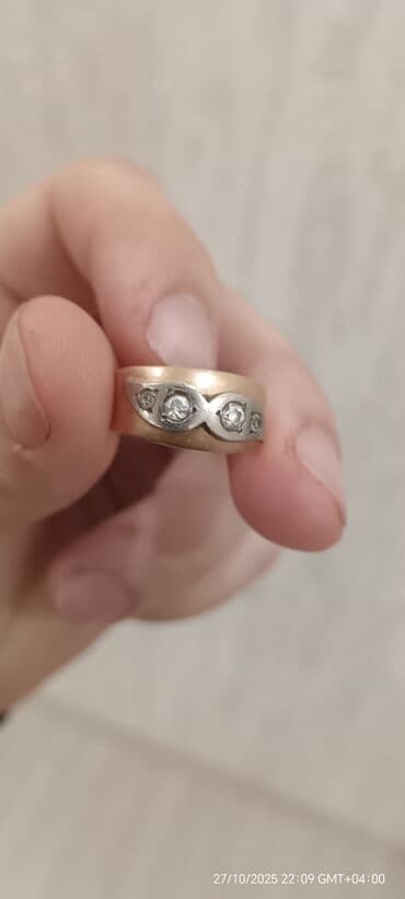 Üzük lalafo.az -da Üzük