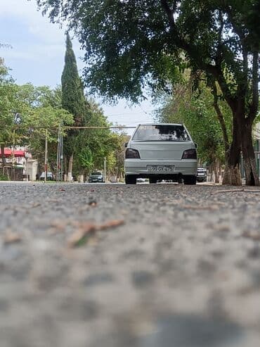 Avtomobil: Sedan, ağ rəng Dövlət nömrə nişanı: 99-GX-475 lalafo.az -da Avtomobil: Sedan, ağ rəng Dövlət nömrə nişanı: 99-GX-475