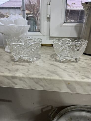 Şüşə şirniyyat qabları – 2 ədəd - Material: şəffaf press şüşə - lalafo.az -da Şüşə şirniyyat qabları – 2 ədəd - Material: şəffaf press şüşə -