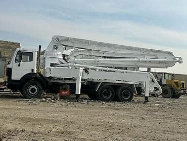 Beton vuran avto pompa Mersedesin ustunde 37 metre 4 strela razdatkali lalafo.az -da Beton vuran avto pompa Mersedesin ustunde 37 metre 4 strela razdatkali