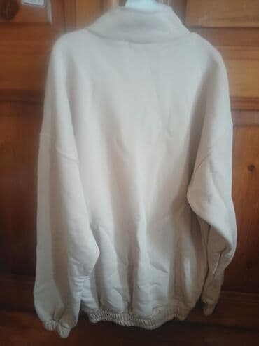 Yenidir razmer boyuk olduguna gore geyinilmir .30 azn alinib 20e lalafo.az -da Yenidir razmer boyuk olduguna gore geyinilmir .30 azn alinib 20e