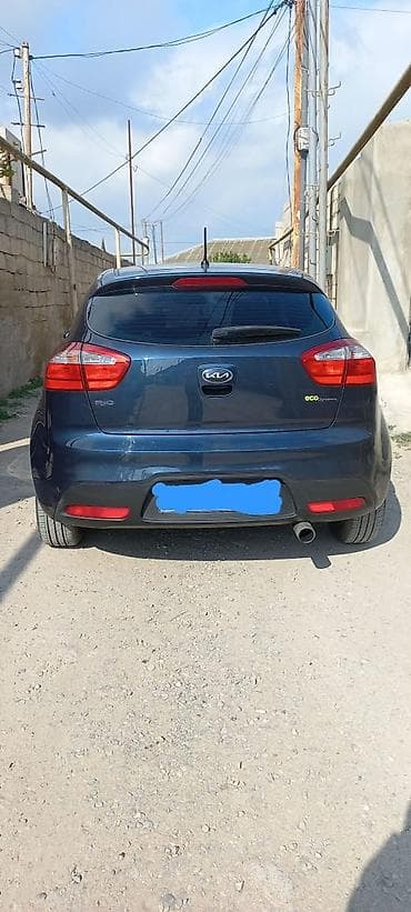 Kia Rio hatchback – EcoDynamics satılır 13500 manat - Kuzov: 5 qapılı lalafo.az -da — 3 Kia Rio hatchback – EcoDynamics satılır 13500 manat - Kuzov: 5 qapılı — 3