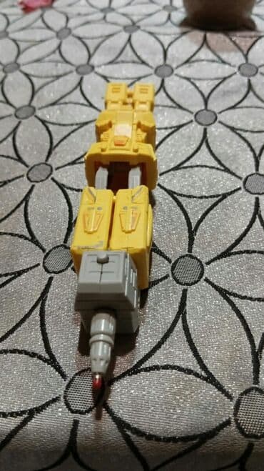 Rucka transformer satılır tezedi qiymeti 8 azn lalafo.az -da Rucka transformer satılır tezedi qiymeti 8 azn