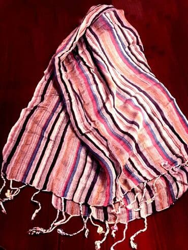 Продам совершенно новый шарфик в полоску. Красивый шарф lalafo.az -da Продам совершенно новый шарфик в полоску. Красивый шарф