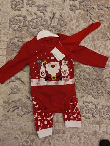 Манежи: - Yeni il mövzusunda qırmızı rəngli ibarət dəst (papaq da daxildir) - at lalafo.az — 3 Манежи: - Yeni il mövzusunda qırmızı rəngli ibarət dəst (papaq da daxildir) - — 3