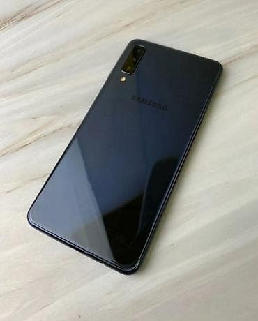 Samsung Galaxy A7 2018, 64 GB, rəng - Qara, Barmaq izi lalafo.az -da Samsung Galaxy A7 2018, 64 GB, rəng - Qara, Barmaq izi