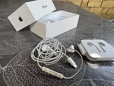 Iphone qulaqciq satiram yenidir hec islenmeyib lalafo.az -da Iphone qulaqciq satiram yenidir hec islenmeyib