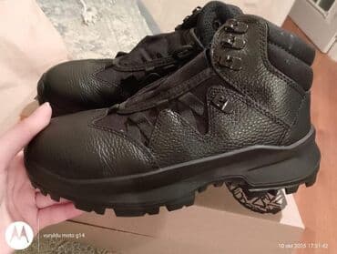 Herbi qulluqcular ayaqqabisi 38 olcu qiymet 30 azn hec geyinilmiyib lalafo.az -da Herbi qulluqcular ayaqqabisi 38 olcu qiymet 30 azn hec geyinilmiyib