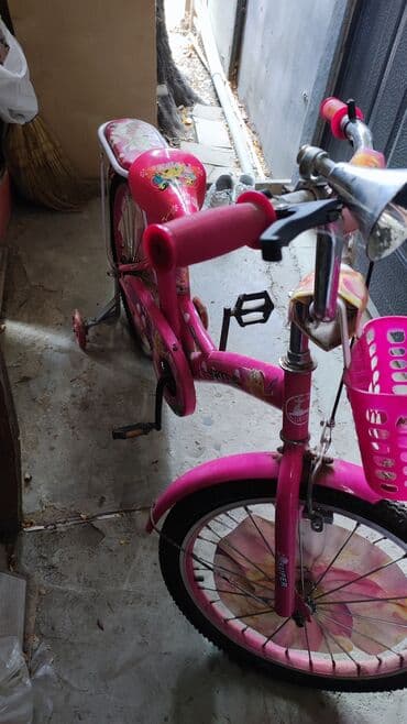 Uşaq velosipedi – qızlar üçün, çəhrayı rəng. Xüsusiyyətlər: - Ön lalafo.az -da Uşaq velosipedi – qızlar üçün, çəhrayı rəng. Xüsusiyyətlər: - Ön