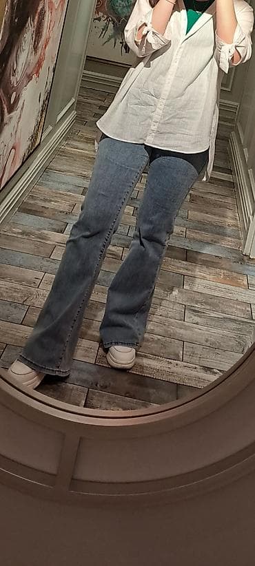 Qadınlar üçün geniş ətəkli (bootcut) cins şalvar - Klassik mavi/boz lalafo.az -da Qadınlar üçün geniş ətəkli (bootcut) cins şalvar - Klassik mavi/boz