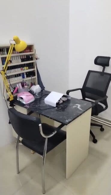 Dördbucaq masa, Siyirməli, Polkalı, Kredit yoxdur lalafo.az -da Dördbucaq masa, Siyirməli, Polkalı, Kredit yoxdur