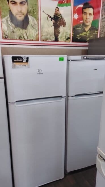 Indesit iki qapılı soyuducu - Üst hissədə ayrıca dondurucu bölmə - lalafo.az -da Indesit iki qapılı soyuducu - Üst hissədə ayrıca dondurucu bölmə -
