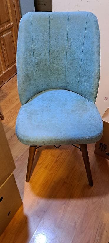 Mətbəx üçün, İşlənmiş, Qatlanmayan, Stul lalafo.az -da — 1 Mətbəx üçün, İşlənmiş, Qatlanmayan, Stul — 1